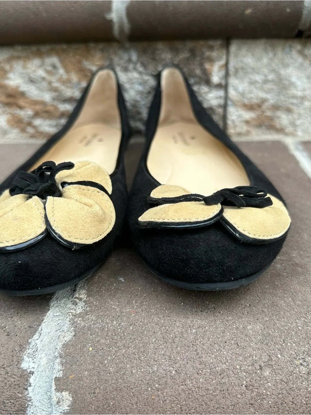 Kate Spade Black Suede Tan Floral Appliqué Slip On Ballet Flats Size 9.5
